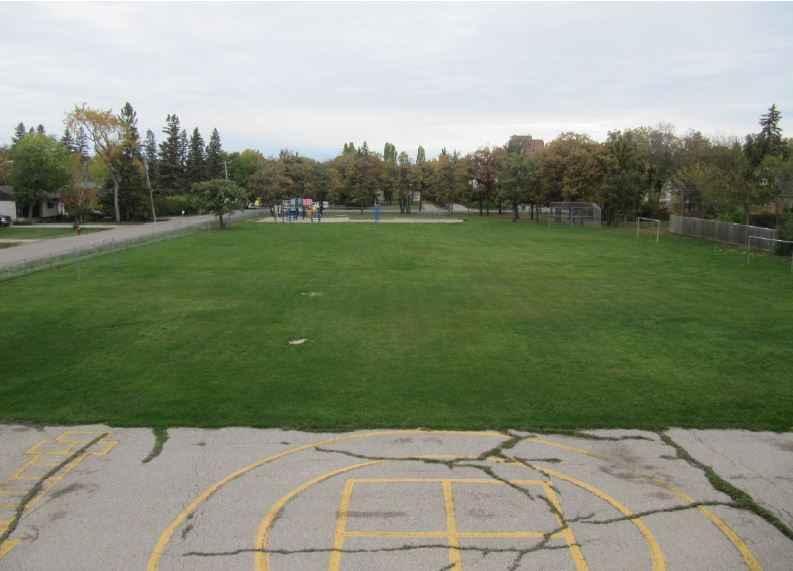 Property for sale3707 Roblin Boulevard